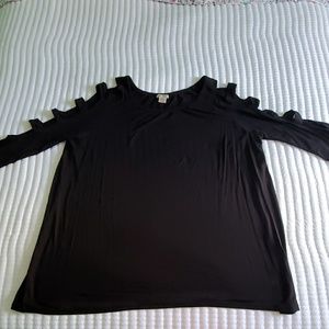 Black Open Sleeve Top
